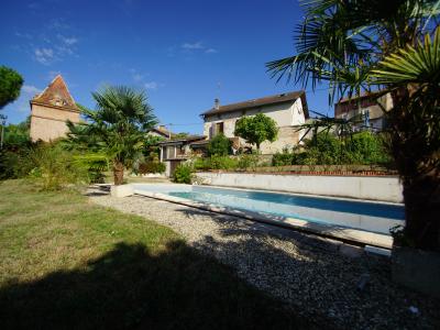 For sale Pommevic 9 rooms 206 m2 Tarn et garonne (82400) photo 0