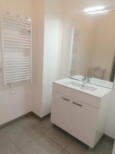 Louer Appartement Bron 585 euros