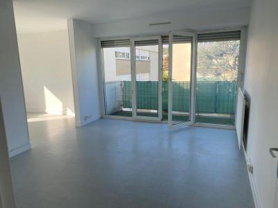 For sale Palaiseau 4 rooms 74 m2 Essonne (91120) photo 0
