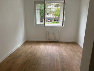 Annonce Location 2 pices Appartement Lisieux 14