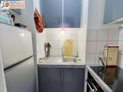 For rent Roubaix 2 rooms 33 m2 Nord (59100) photo 2
