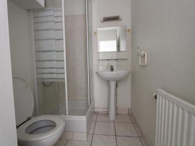 For rent Nantes 1 room 26 m2 Loire atlantique (44000) photo 3