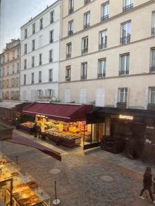 Louer Appartement Paris-7eme-arrondissement 1637 euros