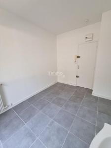 For sale Marseille-8eme-arrondissement 3 rooms 36 m2 Bouches du Rhone (13008) photo 4