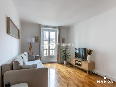 For rent Paris-10eme-arrondissement 2 rooms 41 m2 Paris (75010) photo 1