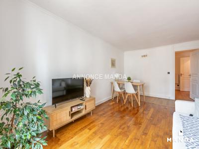 For rent Paris-10eme-arrondissement 2 rooms 41 m2 Paris (75010) photo 3