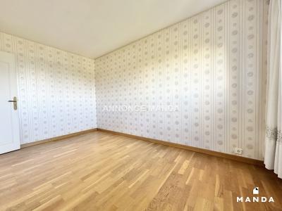 Louer Appartement 77 m2 Champs-sur-marne