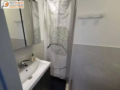 For rent Bordeaux cours d'Alsace et Lorraine 1 room 19 m2 Gironde (33800) photo 2