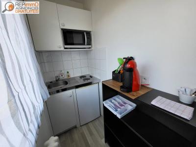 For rent Bordeaux cours d'Alsace et Lorraine 1 room 19 m2 Gironde (33800) photo 3