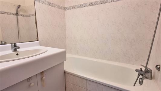 For rent Bretigny-sur-orge 2 rooms 43 m2 Essonne (91220) photo 2