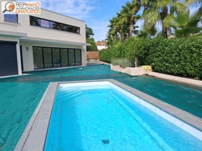 For sale Grimaud Les vignaux Var (83310) photo 0