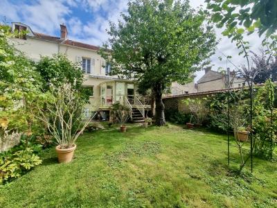 For sale Nemours 5 rooms 133 m2 Seine et marne (77140) photo 0