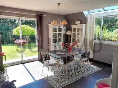 For sale Gourin 6 rooms 118 m2 Morbihan (56110) photo 3