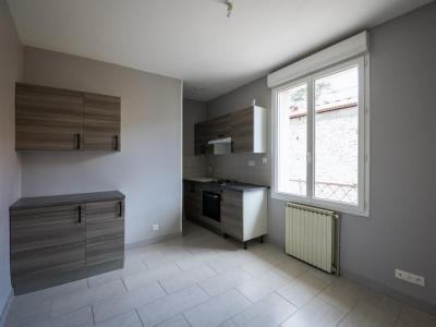 Annonce Location 3 pices Appartement Moutade 63