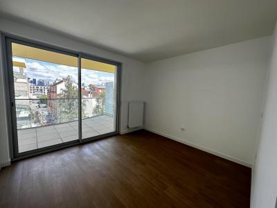 Louer Appartement Suresnes 1810 euros
