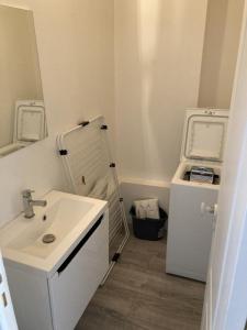 For rent Perpignan 2 rooms 53 m2 Pyrenees orientales (66000) photo 2