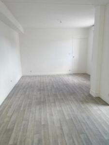 For rent Songeons 1 room 34 m2 Oise (60380) photo 3