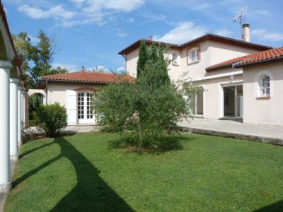 For rent Union 5 rooms 174 m2 Haute garonne (31240) photo 0