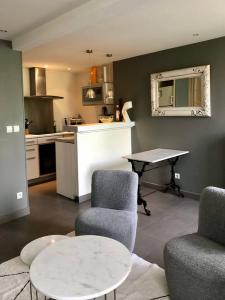 Louer Appartement 48 m2 Paris-14eme-arrondissement