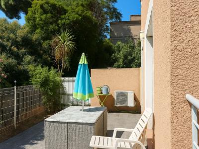 For sale CENTRE VILLE. 4 rooms 80 m2 Herault (34770) photo 4
