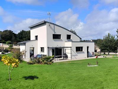 For sale 5 rooms 144 m2 Morbihan (56130) photo 0
