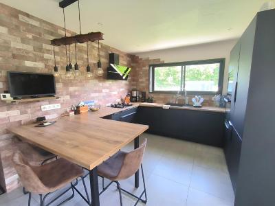 Acheter Maison  393300 euros