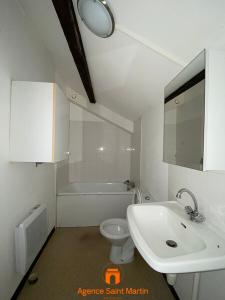 Louer Appartement 25 m2 Ancone