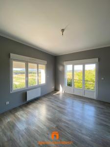 Annonce Location 5 pices Appartement Allan 26