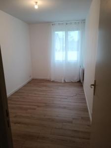 For sale Auzouer-en-touraine 3 rooms 75 m2 Indre et loire (37110) photo 4
