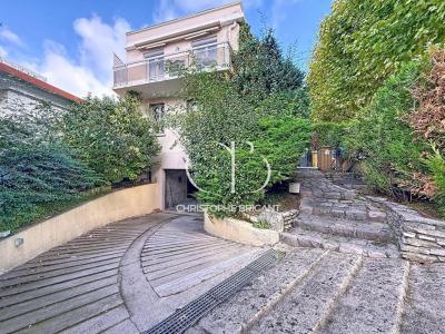 For sale Ivry-sur-seine 5 rooms 170 m2 Val de Marne (94200) photo 0