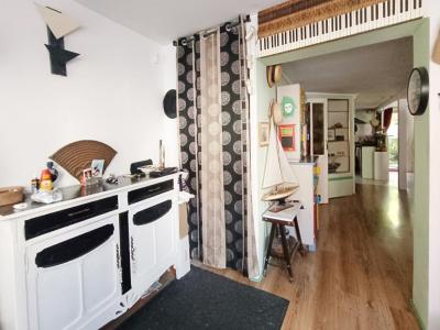 For sale Romainville 5 rooms 120 m2 Seine saint denis (93230) photo 2