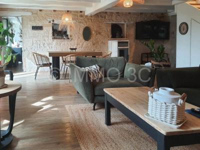 For sale Lezay 6 rooms 170 m2 Deux sevres (79120) photo 3