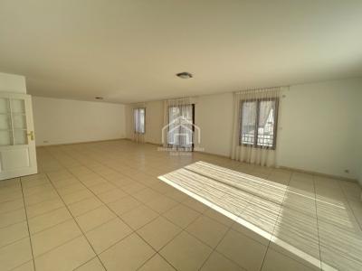 Annonce Location 5 pices Appartement Divonne-les-bains 01
