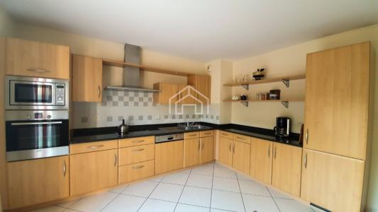 Louer Appartement 149 m2 Divonne-les-bains