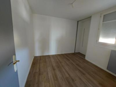 For rent Nimes 4 rooms 69 m2 Gard (30000) photo 4