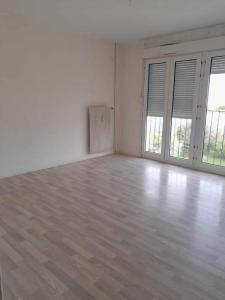 For rent Saint-andre-les-vergers 3 rooms 61 m2 Aube (10120) photo 0
