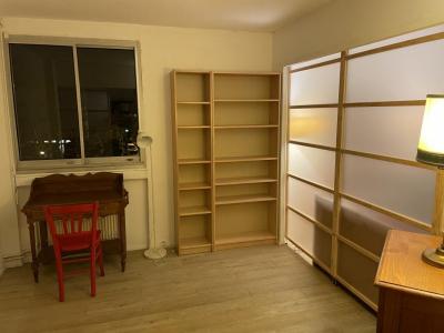 For rent Marseille-8eme-arrondissement 3 rooms 65 m2 Bouches du Rhone (13008) photo 2