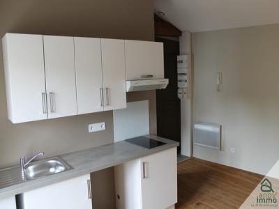 For rent Poitiers 1 room 26 m2 Vienne (86000) photo 0
