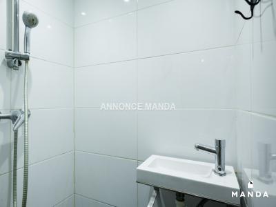 For rent Paris-18eme-arrondissement 1 room 17 m2 Paris (75018) photo 0