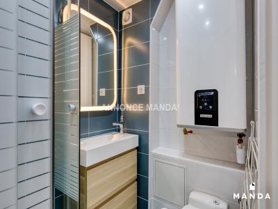 Louer Appartement 16 m2 Paris-10eme-arrondissement