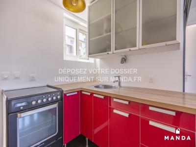 For rent Issy-les-moulineaux 3 rooms 47 m2 Hauts de Seine (92130) photo 2