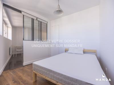 For rent Issy-les-moulineaux 3 rooms 47 m2 Hauts de Seine (92130) photo 3