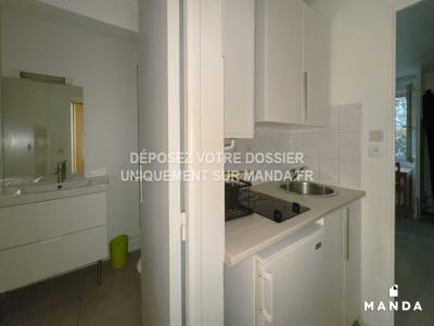 Louer Appartement Kremlin-bicetre 700 euros