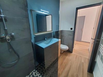 For rent Reole 1 room 35 m2 Gironde (33190) photo 2