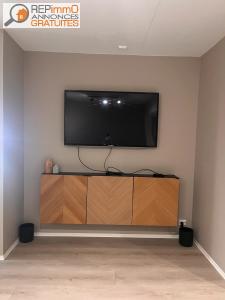 For rent Paris-18eme-arrondissement 18 Rue Vauvenargues, 75018 Paris 2 rooms 22 m2 Paris (75018) photo 1