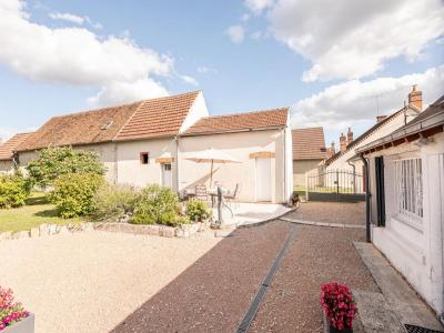 For sale Romorantin-lanthenay 8 rooms 186 m2 Loir et cher (41200) photo 3