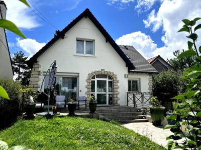 For sale Ormesson-sur-marne 7 rooms 196 m2 Val de Marne (94490) photo 0