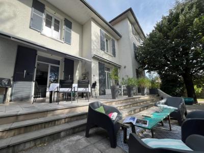 For sale Feurs 9 rooms 252 m2 Loire (42110) photo 1