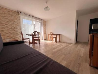 For sale Plaisir 2 rooms 45 m2 Yvelines (78370) photo 2