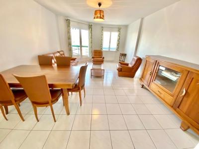 For rent Lyon-7eme-arrondissement 3 rooms 73 m2 Rhone (69007) photo 3
